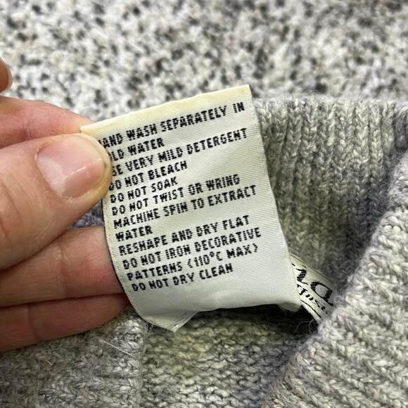 🌟3 for $35🌟 Santorini by Diffusion Vintage Silk/Angora‎ Beaded Sweater, Size M - Picture 4 of 7